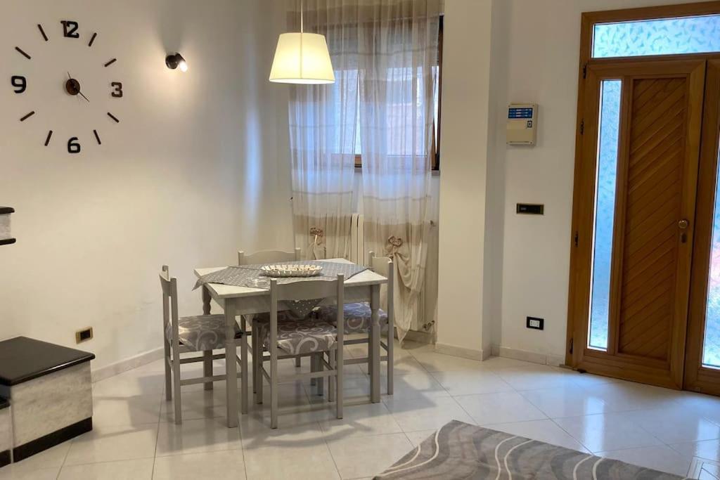 Appartamento In Salento San Vito dei Normanni Exterior foto